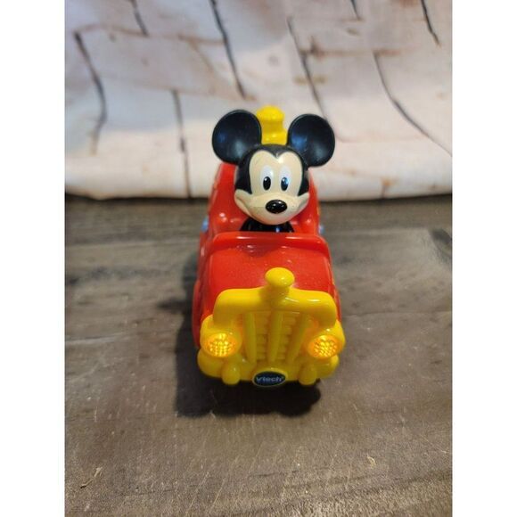 Mickey Mouse VTech fire truck Disney toy figure - Picture 3 of 6